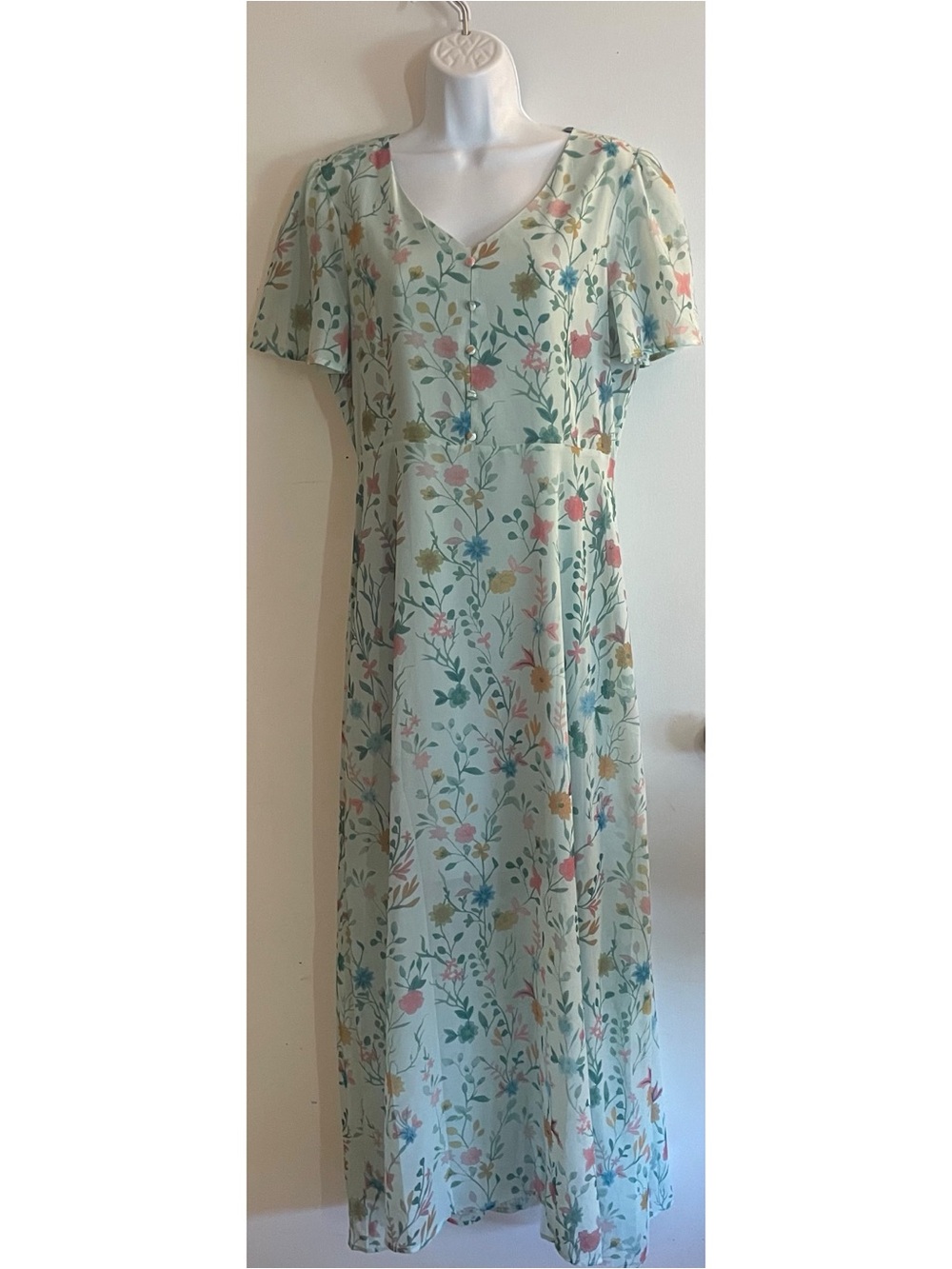 Pastel Mint Floral V-Neck Maxi Dress
